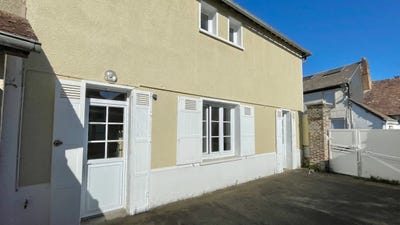 /international/fr/conches-en-ouche-upper-normandy-310109237672/
