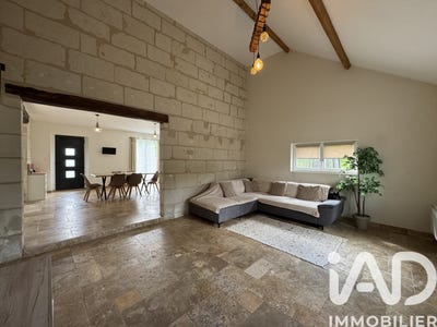 /international/fr/varennes-sur-loire-pays-de-la-loire-310107359705/