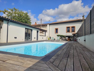 /international/fr/castres-burgundy-310109224936/?lang=fr