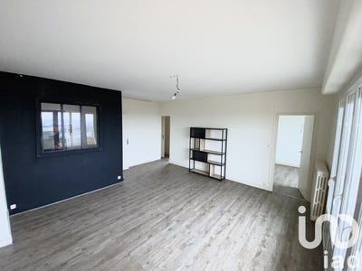 /international/fr/blois-centre-val-de-loire-310097539624/