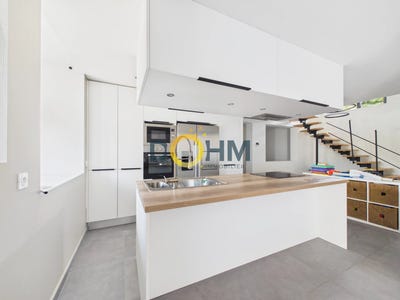 /international/fr/polignac-charente-310107948975/