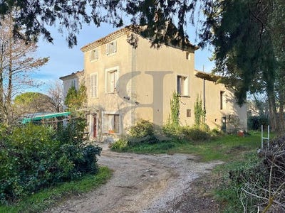 /international/fr/carpentras-provence-alpes-cote-d-azur-310101412660/