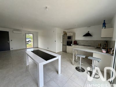 /international/fr/airvault-charente-310108050371/?lang=fr