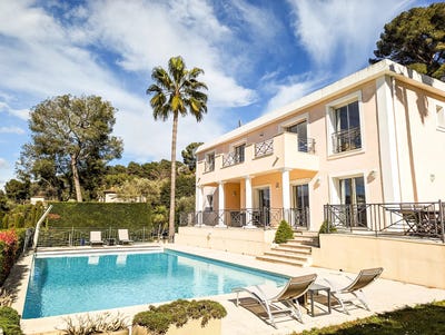 /international/fr/mougins-hh-15365953-mougins-provence-alpes-cote-d-azur-310100953205/?lang=zh-cn