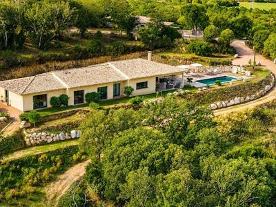 /international/fr/porto-vecchio-corsica-310099653081/