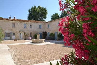 /international/fr/vauvert-languedoc-roussillon-310107680104/