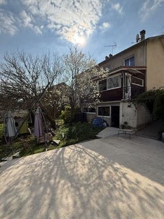 /international/fr/champcevinel-aquitaine-310106690208/