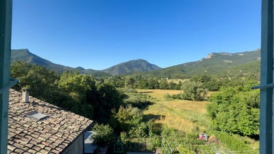 /international/fr/castellane-provence-alpes-cote-d-azur-310097272968/
