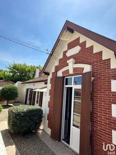 /international/fr/soulac-sur-mer-aquitaine-310100575990/