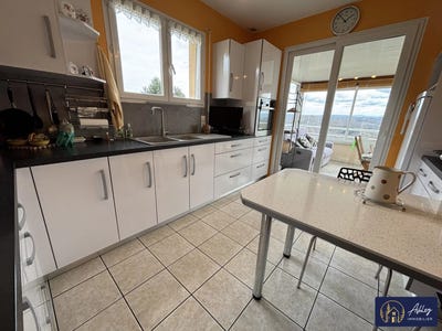 /international/fr/lanobre-auvergne-310107012300/