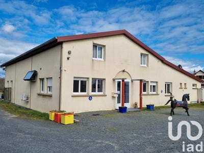 /international/fr/saint-sornin-lavolps-limousin-310099354214/