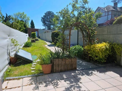 /international/fr/saint-saulve-calais-310107565227/