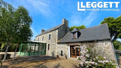 /international/fr/saint-clet-brittany-310099419234/