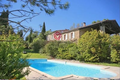 /international/fr/castelnaudary-languedoc-roussillon-310108105018/