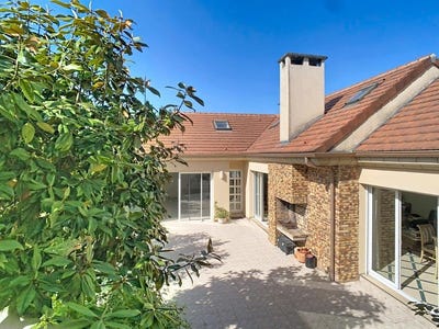 /international/fr/marly-la-ville-ile-de-france-310110043573/