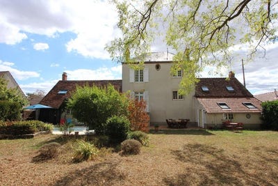 /international/fr/darvoy-centre-val-de-loire-310110163902/
