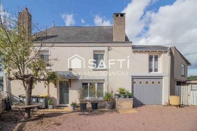 /international/fr/thouars-charente-310107649784/