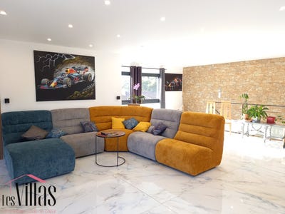 /international/fr/latour-bas-elne-languedoc-roussillon-310104776990/