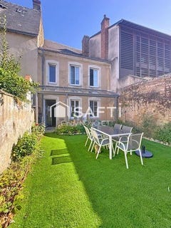 /international/fr/la-fleche-pays-de-la-loire-310101377985/?lang=en