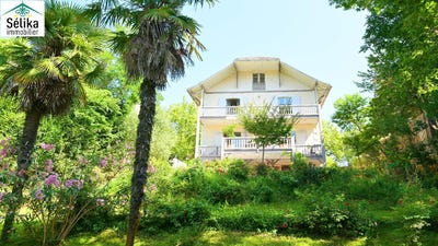 /international/fr/arcachon-aquitaine-310101487337/?lang=id