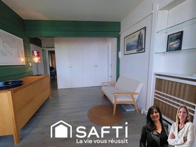 /international/fr/lorient-brittany-310109127195/?lang=th