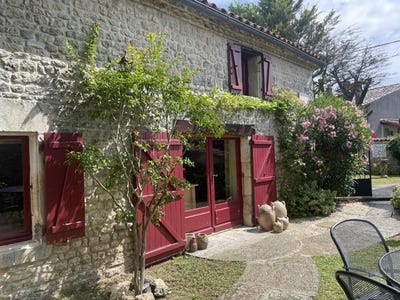 /international/fr/la-villedieu-charente-310100649867/?lang=zh-tw