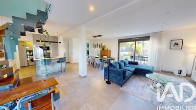 /international/fr/maincy-ile-de-france-310107236199/