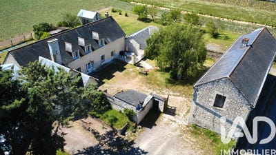 /international/fr/chinon-centre-val-de-loire-310102109477/