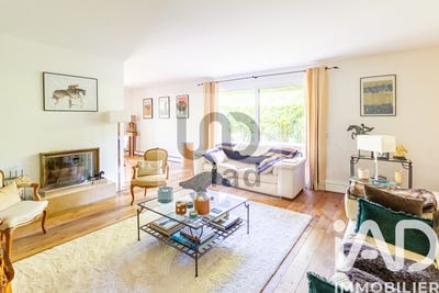 /international/fr/maisons-laffitte-ile-de-france-310109077549/?lang=fr