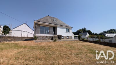 /international/fr/locmine-brittany-310108402663/?lang=th