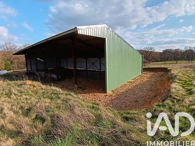 /international/fr/villiers-saint-benoit-burgundy-310106389062/