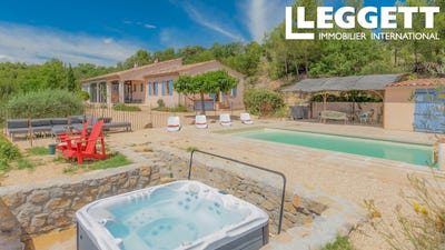 /international/fr/esparron-de-verdon-provence-alpes-cote-d-azur-310095683949/
