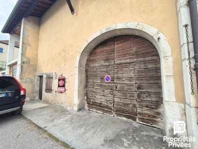 /international/fr/rue-de-la-louvatiere-saint-jean-de-gonville-rhone-310108180152/