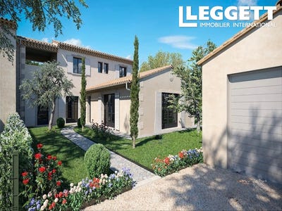 /international/fr/saint-remy-de-provence-provence-alpes-cote-d-azur-310103243968/