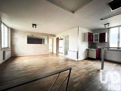 /international/fr/saint-denis-de-l-hotel-centre-val-de-loire-310102860855/