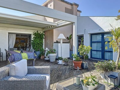 /international/fr/la-rochelle-franche-comte-310105717254/