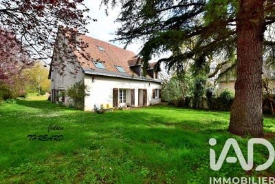 /international/fr/reignac-sur-indre-centre-val-de-loire-310106512495/