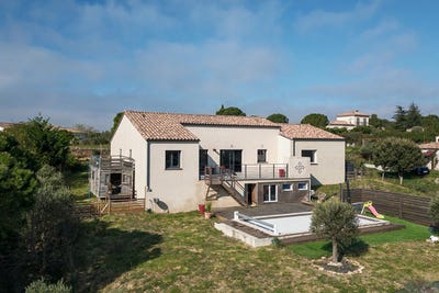 /international/fr/carcassonne-languedoc-roussillon-310107949560/