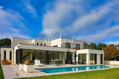 /international/fr/vannes-brittany-310108455756/