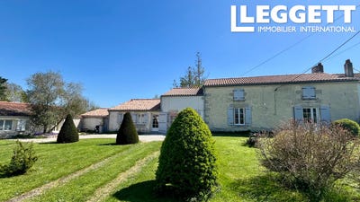 /international/fr/taugon-charente-310093903339/