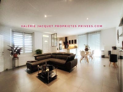/international/fr/coutras-aquitaine-310101173850/