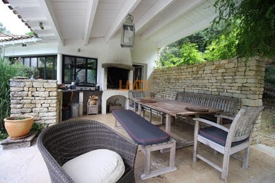 /international/fr/les-portes-en-re-charente-310106109710/