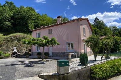 /international/fr/saint-laurent-de-cerdans-languedoc-roussillon-310108790020/