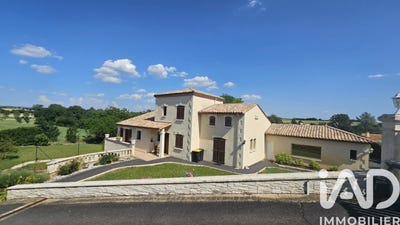 /international/fr/montignac-charente-charente-310105649602/