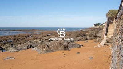 /international/fr/prefailles-pays-de-la-loire-310099616500/