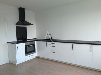 /international/fr/angers-pays-de-la-loire-310108556369/