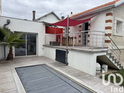 /international/fr/saint-georges-de-didonne-charente-310100105162/