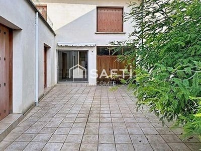 /international/fr/anneyron-rhone-310108375516/