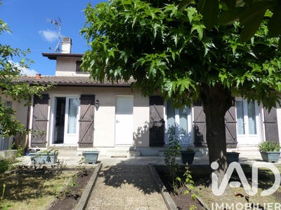/international/fr/saint-pierre-du-mont-burgundy-310108862868/