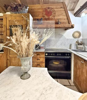 /international/fr/menthon-saint-bernard-rhone-310106522062/